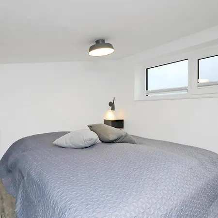 2 Bedroom Front In Lembruch-duemmer Vakantiehuis